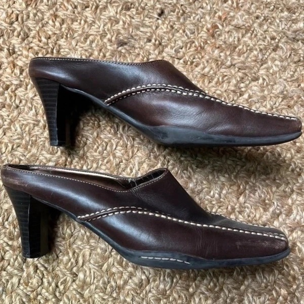 AEROSOLES Dark Brown Leather Slip-On Mules with Contrast Stitching - Picture 2 of 5